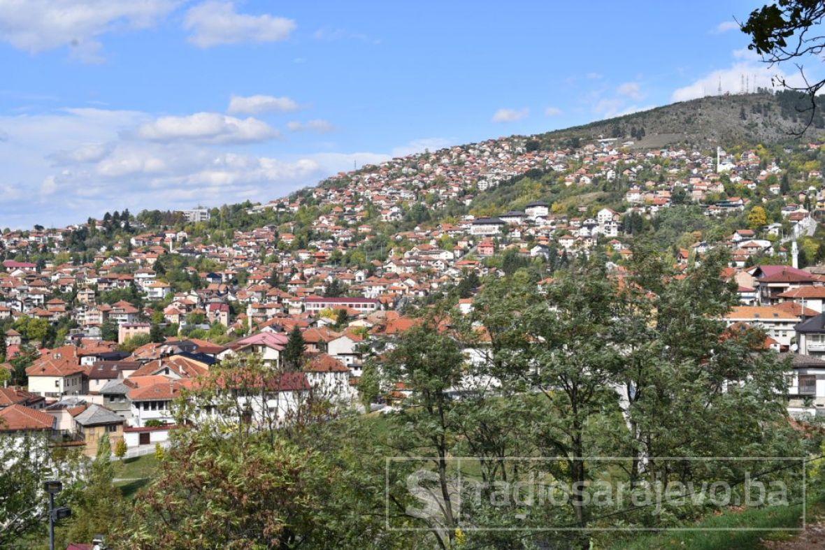 Pogled sa Žute tabije u Sarajevu - undefined