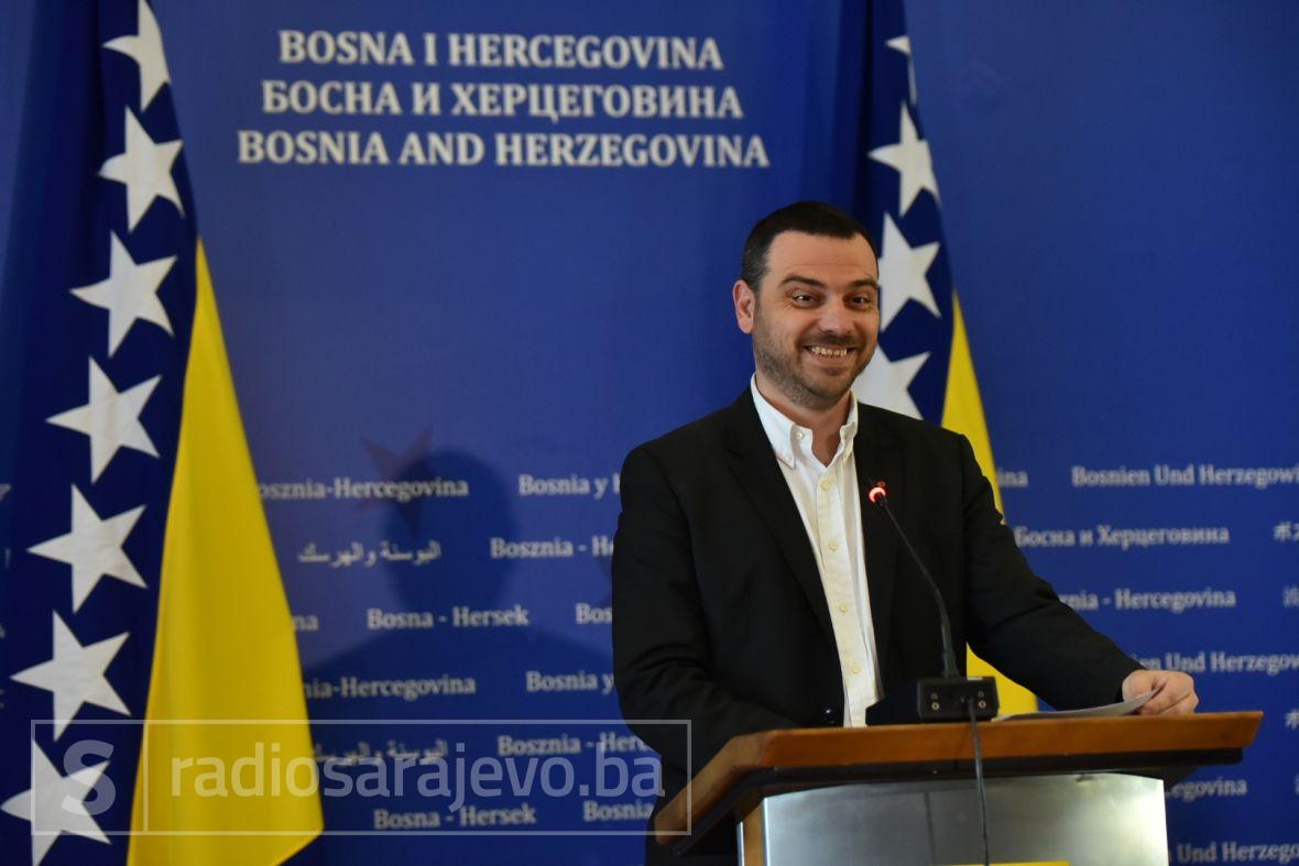 Saša Magazinović - undefined