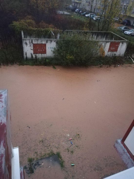 Foto: Radiosarajevo.ba/Poplave na Otesu, 5. novembar 2021.  