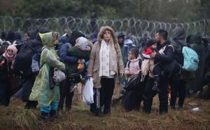 Foto: EPA-EFE / Migranti sa djecom na poljsko - bjeloruskoj granici 