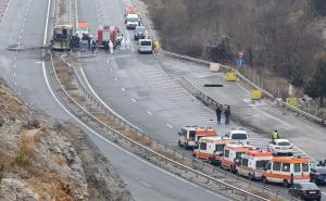 Foto: EPA-EFE / Detalji nesreće u Bugarskoj