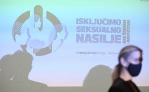 Foto: Dž. K. / Radiosarajevo.ba / Okrugli stol s porukom - Isključimo seksualno nasilje nad ženama i djevojkama