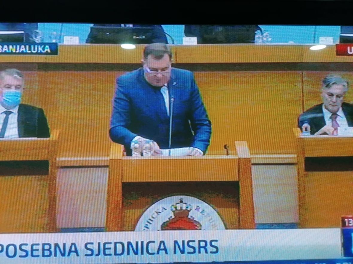 Milorad Dodik za govornicom - undefined