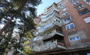 Foto: Dž. K. / Radiosarajevo.ba / Radovi na obnovi fasade zgrade Loris