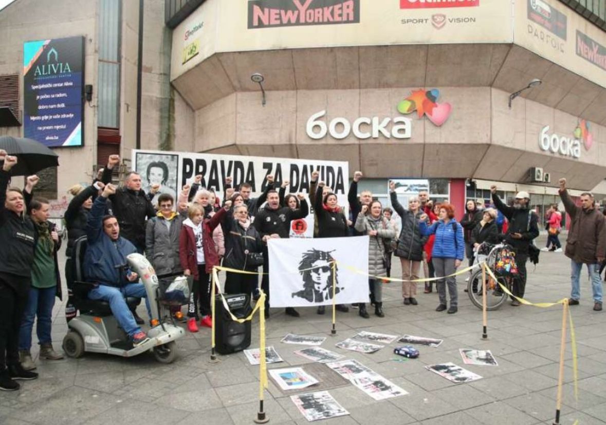 Foto: Srpskainfo/Davor i Pravdaši opet su na Trgu!