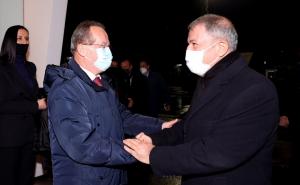 Foto: Anadolija / Turski ministar odbrane Akar doputovao u Sarajevo