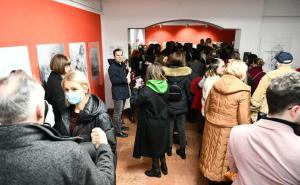 Foto: A. K. /Radiosarajevo.ba / Izložba "Ispočetka" otvorena u galeriji "Mak" u Sarajevu