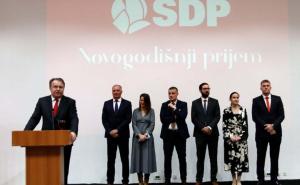 FOTO: Fena / Novogodišnji primjer SDP-a BiH
