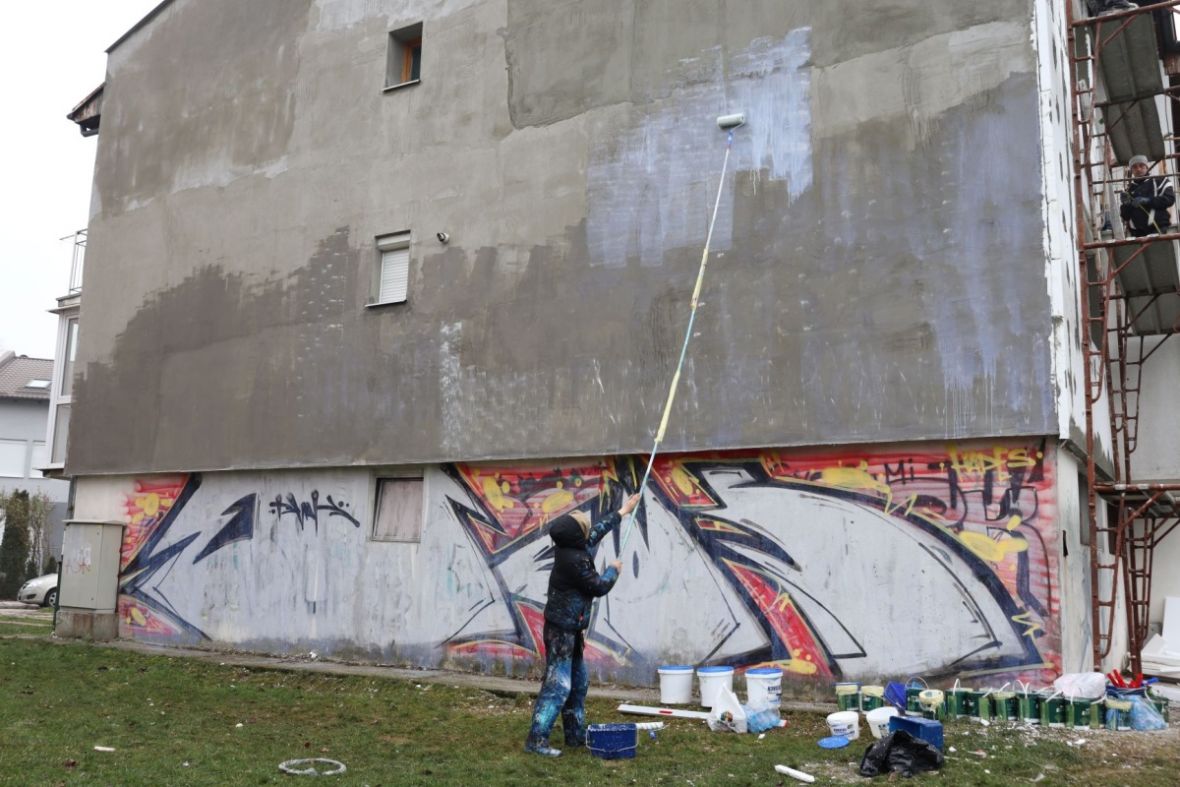 Foto: Obojena klapa/Sarajevo dobija mural Michaela Schumachera