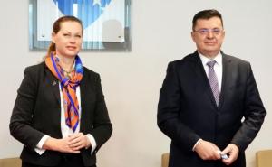 Vijeće ministara BiH / Ingrid Macdonald  i Zoran Tegeltija