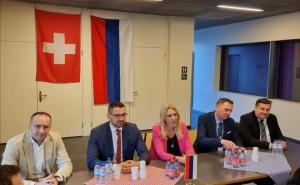 Foto: Udruženje Echo iz Bosne / Bh. ambasador u Švicarskoj slavio neustavni dan RS sa Stanivukovićem
