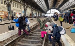Foto: AA / Ukrajinke na stanici u Lavovu