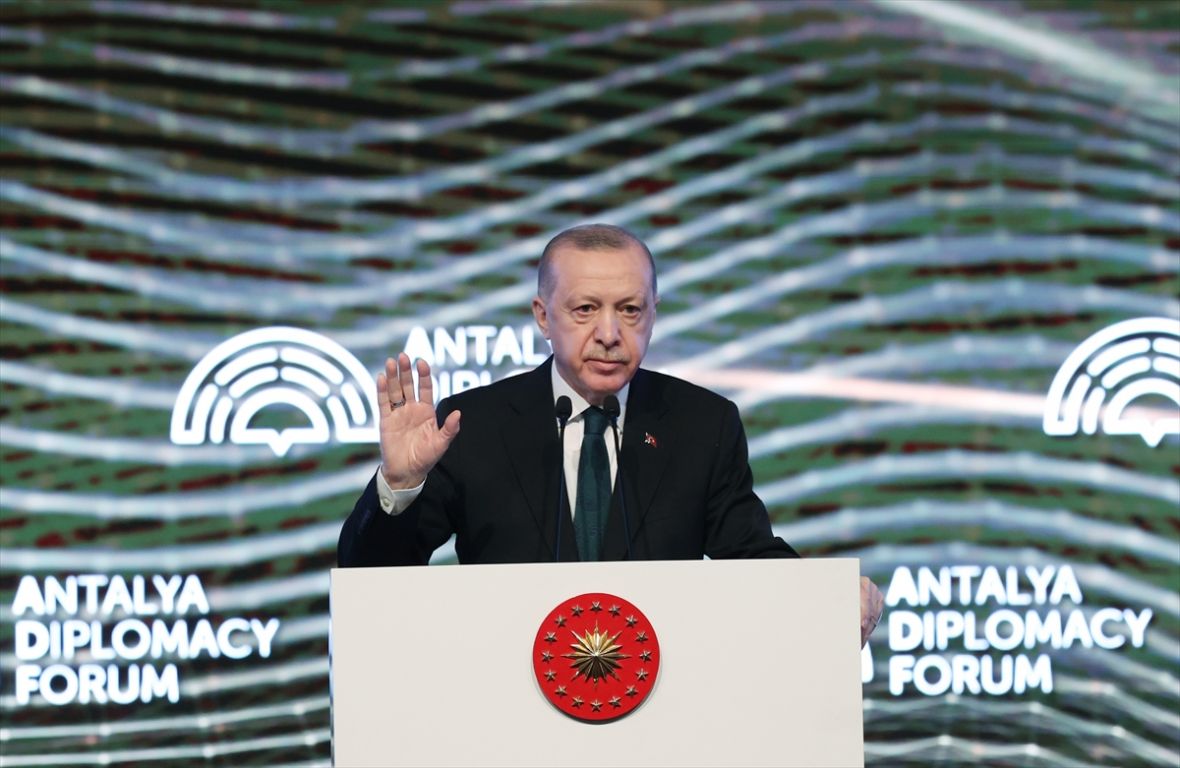 Turski predsjednik tokom obraćanja - undefined