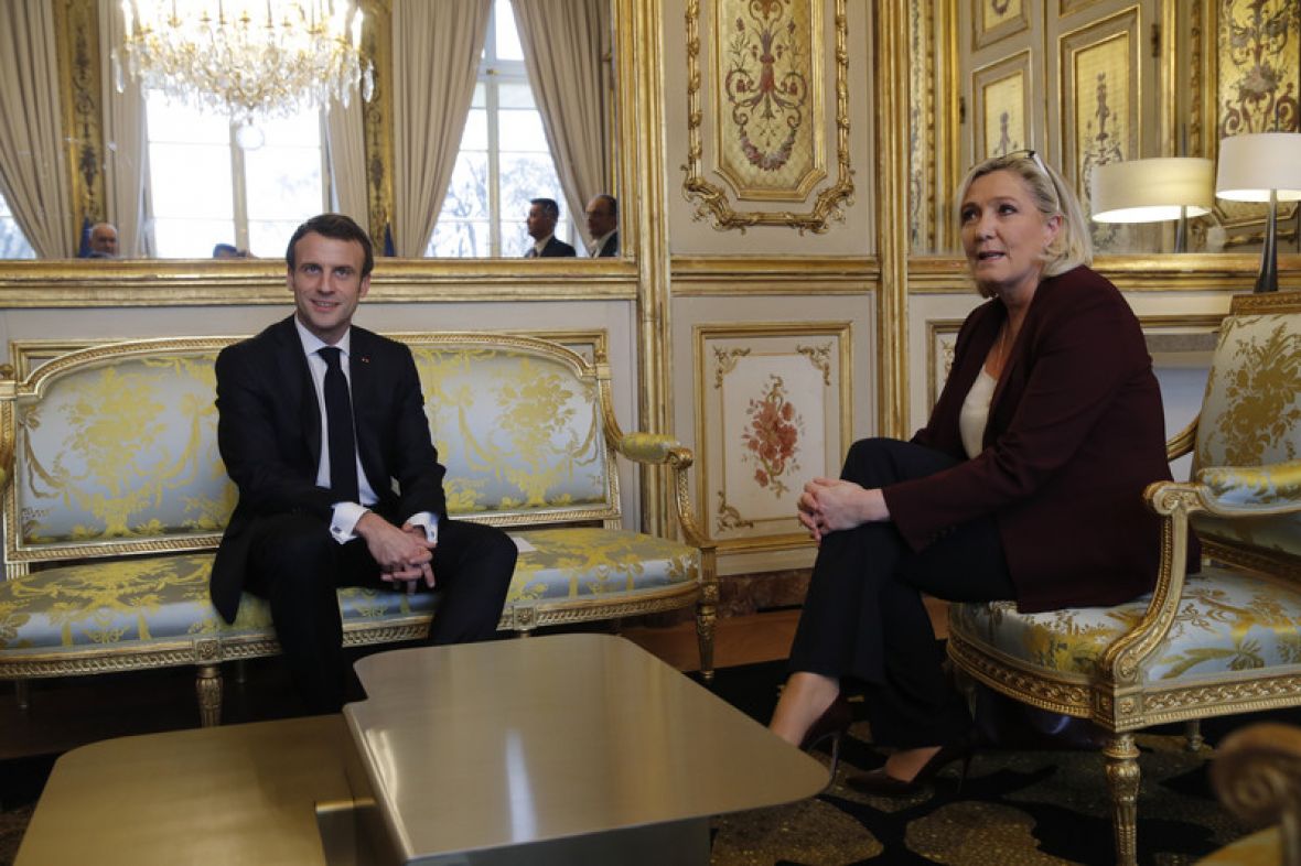 Foto: EPA-EFE/Emmanuel Macron i Marine Le Pen