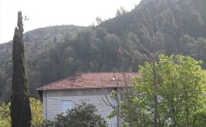 Foto: Anadolija / Stolac dan nakon zemljotresa