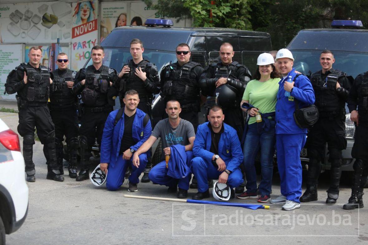 Policija i rudari zajedno u Sarajevu - undefined