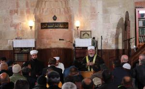 FOTO: AA / Bajram-namaz klanjan je jutros u Bajrakli džamiji u Beogradu