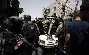 Foto: EPA-EFE / Sahrana ubijene palestinske novinarke
