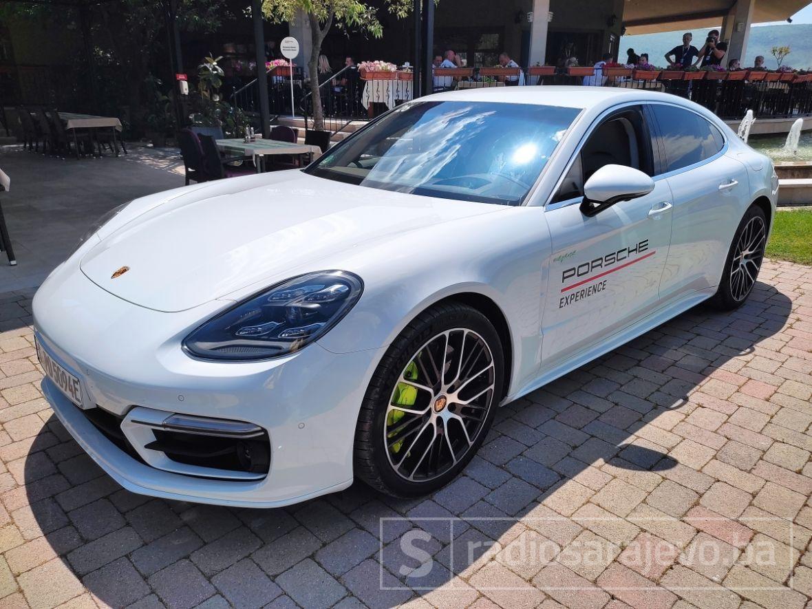 Foto: Radiosarajevo.ba /Porsche Panamera Turbo S E-Hybrid
