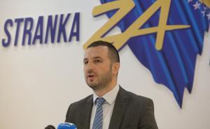 Foto: Dž. K. / Radiosarajevo.ba / Press konferencija Stranke za BiH, 20. maj 2022.