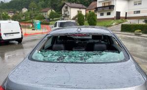 Foto: Foto: Zagorje International / Nevrijeme u Zagorju: Padao krupan grad i razbijao automobile