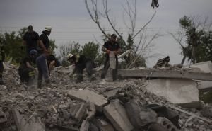 FOTO: AA / Nakon napada osale ruševine