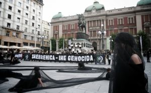 Anadoilija / Žene u crnom obilježile 27. godišnjicu genocida u Srebrenici