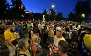 Foto: N.G / Radiosarajevo.ba / Protesti ispred OHR-a
