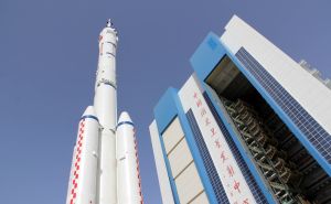 Foto: EPA-EFE / Kineska raketa Changzheng 5B