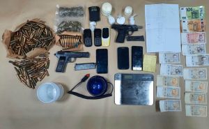 Foto: MUP KS / Novac, droga, oružje, bombe...