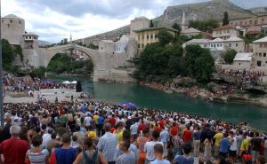 Foto: EPA / Stari most u Mostaru