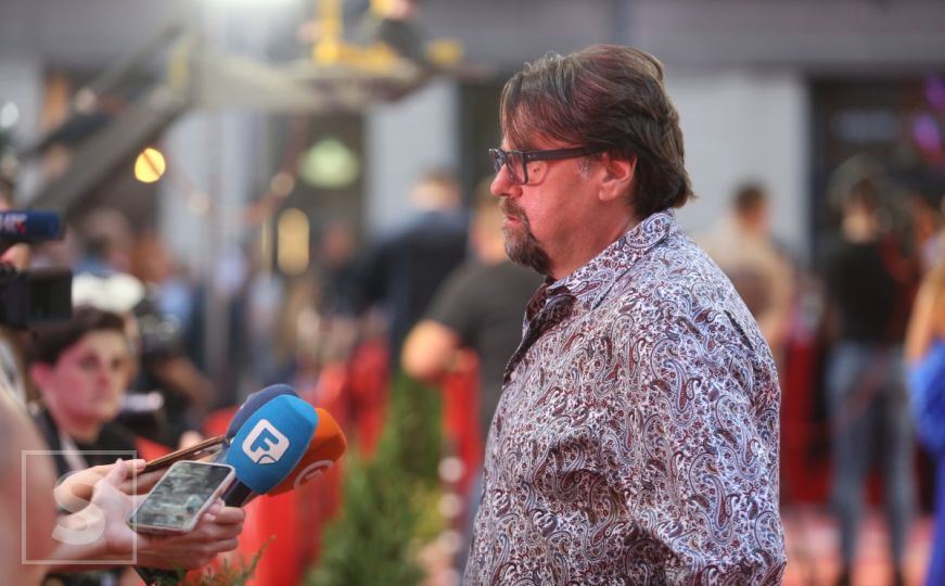 Ekipa filma Praznik rada na crvenom tepihu SFF-a