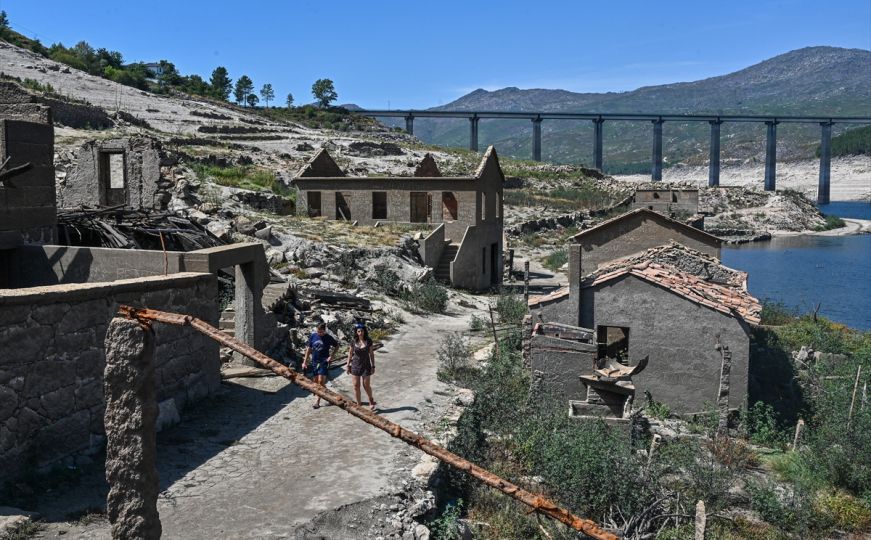 Španski potopljeni grad zbog suše postao turistička atrakcija