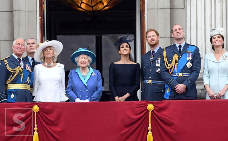 Camilla i kraljevska porodica