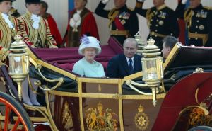 Foto: EPA-EFE / Kraljica Elizabeta i Vladimir Putin