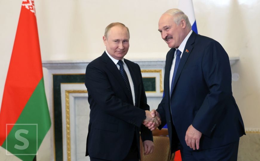 Aleksandar Lukašenko prilikom susreta sa Vladimirom Putinom