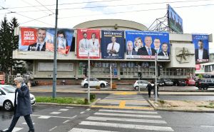 Foto: A. K. / Radiosarajevo.ba / Plakati i billboardi u Sarajevu, pet dana prije izbora