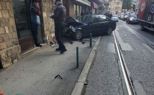 FOTO: Čitatelj / Saobraćajna nesreća u centru Sarajeva