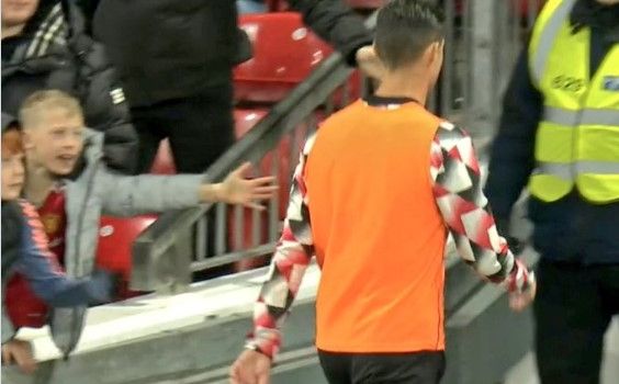 Cristiano Ronaldo prije kraja meča otišao u svlačionicu