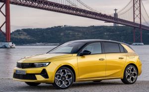 Foto: Opel / Opel Astra Hybrid 180 e-AT8
