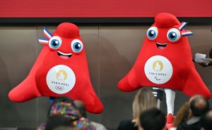 Foto: Anadolija / Dva friža su maskote Olimpijade u Parizu