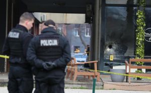 Foto: Dž. K. / Radiosarajevo.ba / Istražitelji na mjestu eksplozije