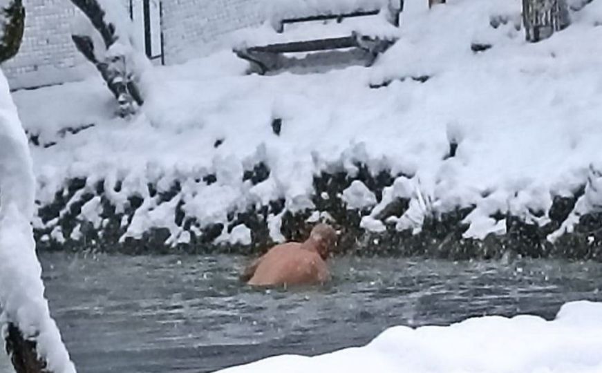 Januarsko kupanje na Vrelu Bosne