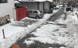 Foto: Facebook / Neočišćen snijeg