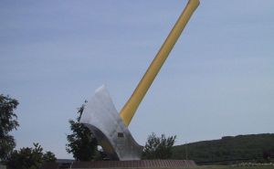 Foto: MSN / Najveća sjekira na svijetu (Nackawic, Kanada)