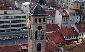 Foto: Dž. K. / Radiosarajevo.ba / Pogled na Sarajevo sa Begove džamije