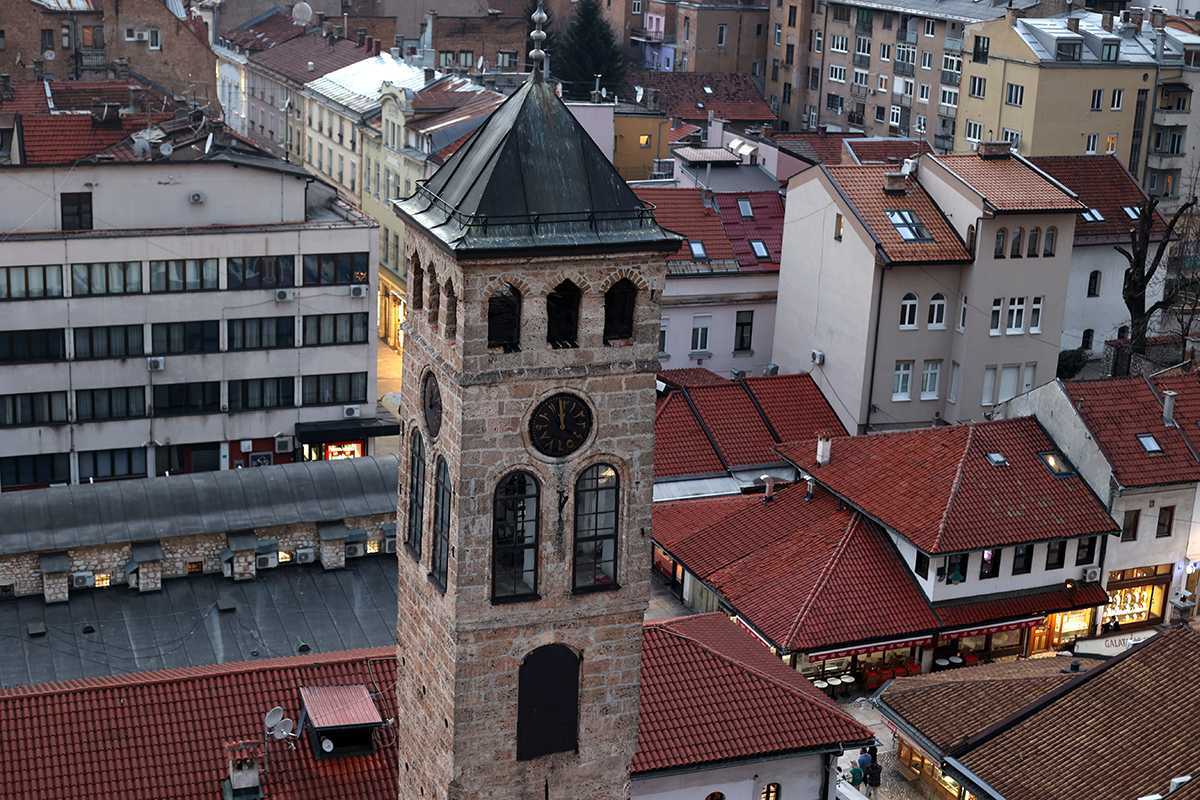 Pogled na Sarajevo sa Begove džamije