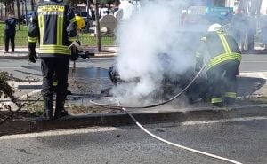Foto: Facebook / Požar automobila u Mostaru