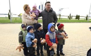 Foto: Predsjednik Rusije / Lvov-Belova s ukradenom djecom