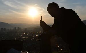 Foto: N.G./Radiosarajevo.ba / Pripreme prije prvog pucnja ramazanskog topa